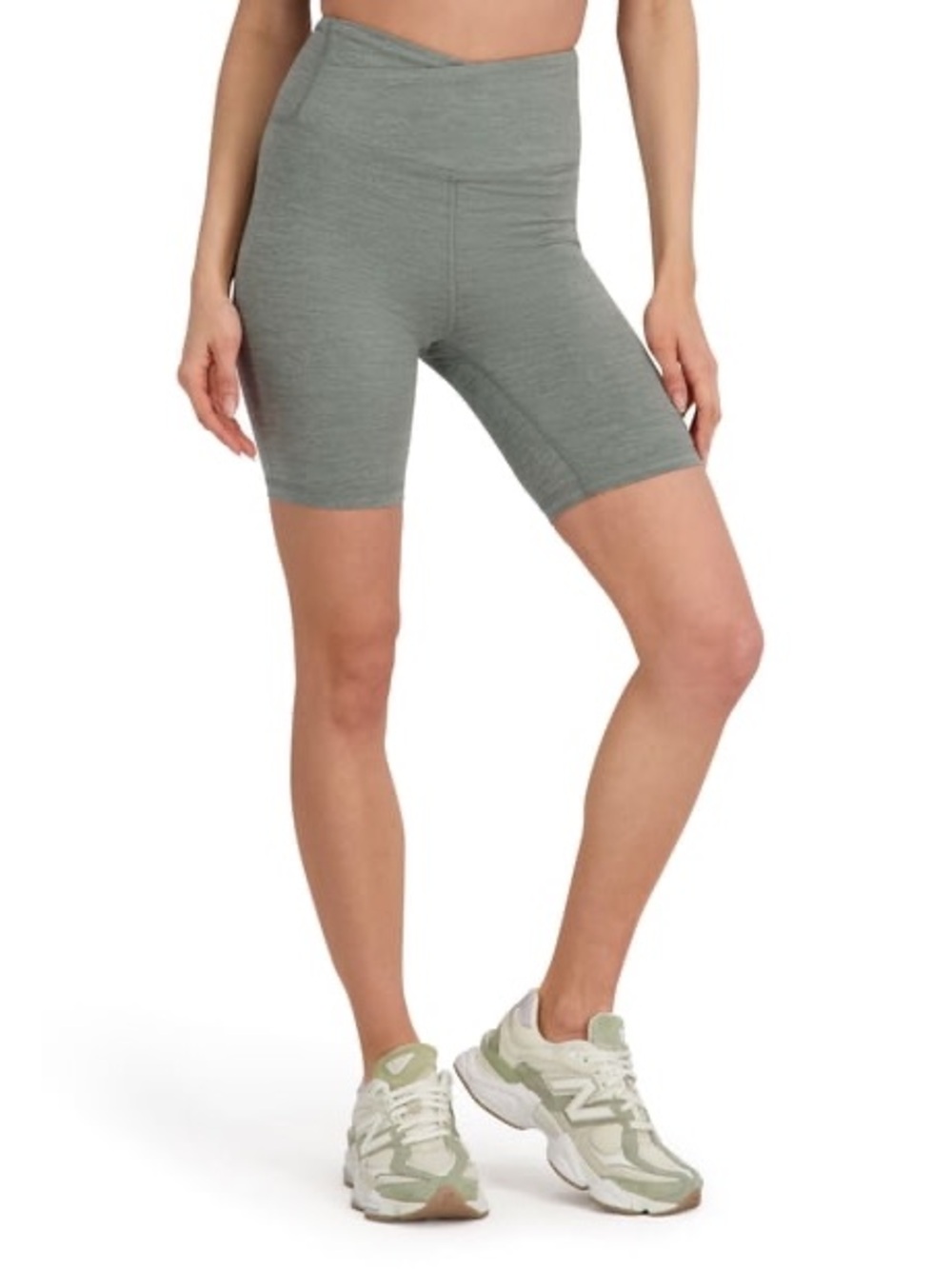 NWT Outdoor Voices Women's CloudKnit Bike Short Size XL